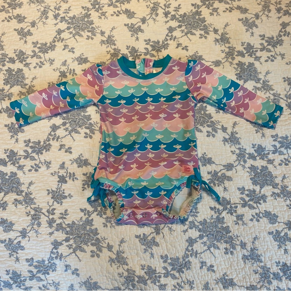 Ruffle Butts Mermaid Scales Long Sleeve One-Piece Rash Suit Size 12-18 Months